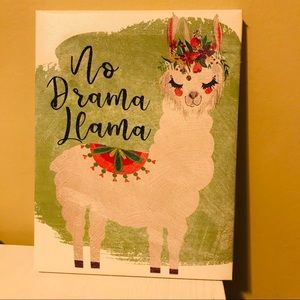 🦋Wall Decor “No Drama Llama”